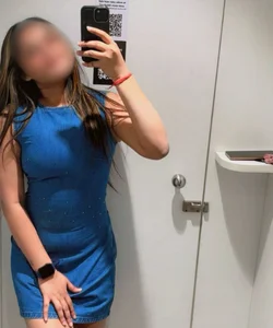 Call Girl Noida Ashwini