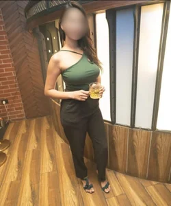 Call Girl Noida Gauri