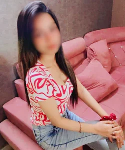 Call Girl Noida Shraddha